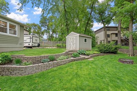 17149 Hayes Avenue Lakeville MN 55044