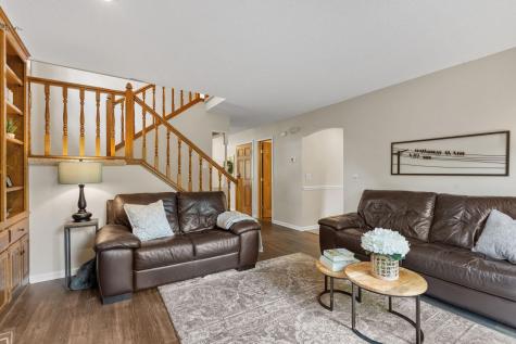 17149 Hayes Avenue Lakeville MN 55044