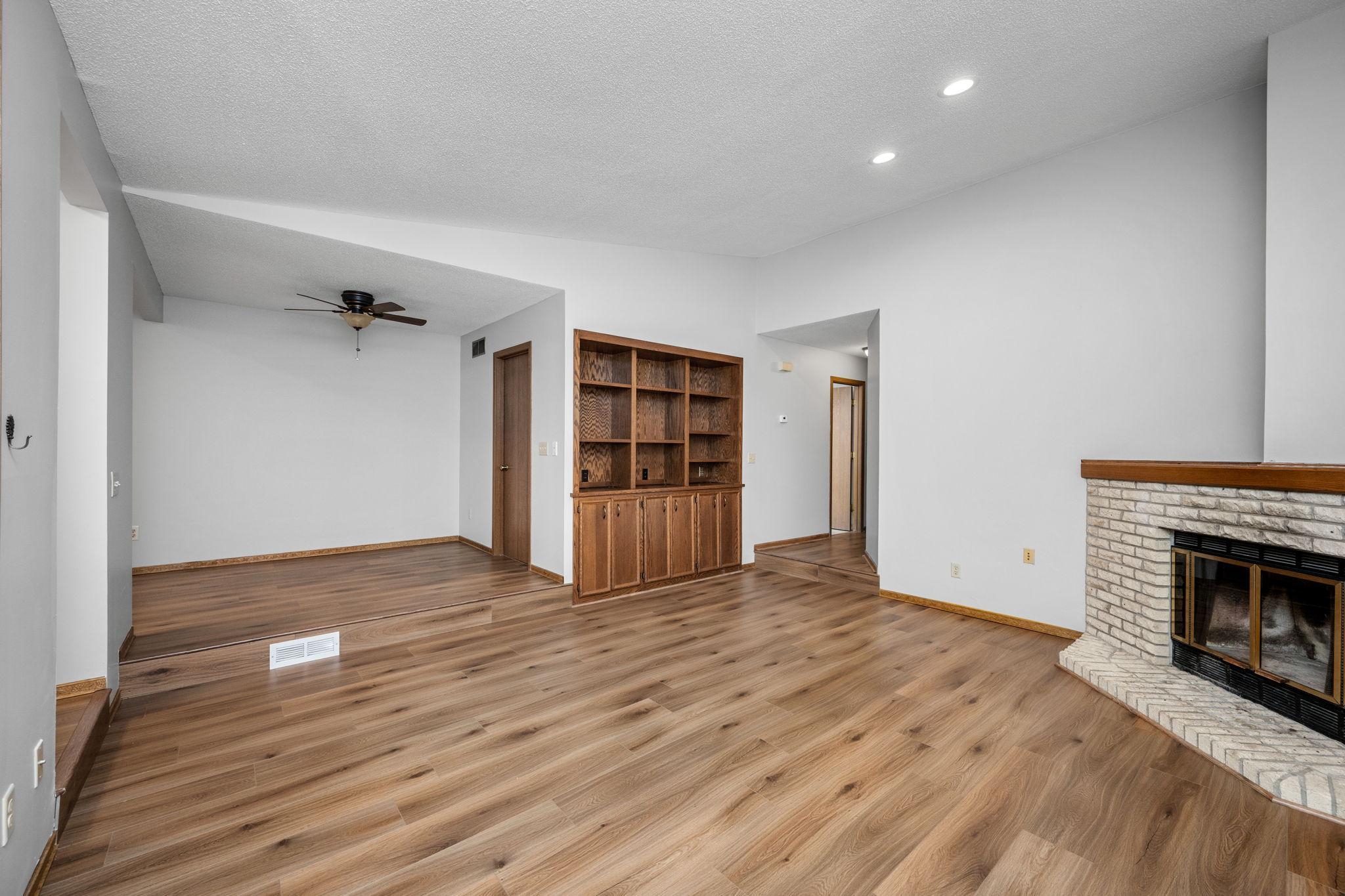 8654 134th Street W Apple Valley MN 55124