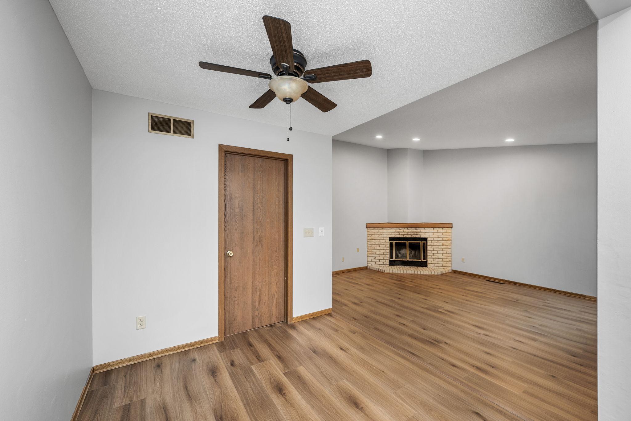 8654 134th Street W Apple Valley MN 55124