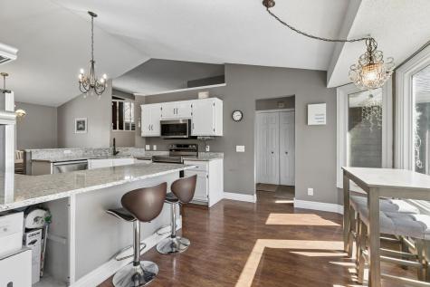 15345 41st Place N Plymouth MN 55446