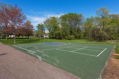 15345 41st Place N Plymouth MN 55446