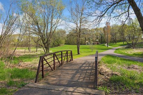 15345 41st Place N Plymouth MN 55446