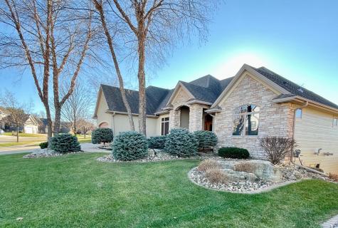 1701 Ancaster Drive NE Byron MN 55920