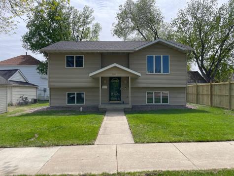 508 W Broadway Avenue Saint Peter MN 56082