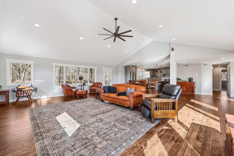 3375 County Road 90 Maple Plain MN 55359