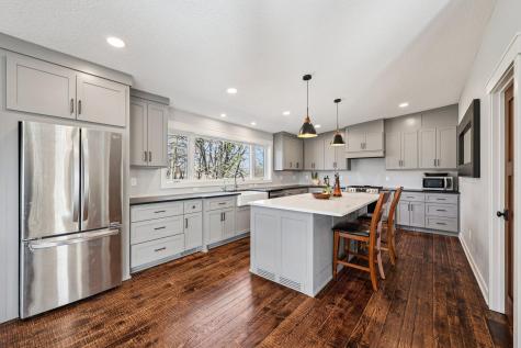3375 County Road 90 Maple Plain MN 55359