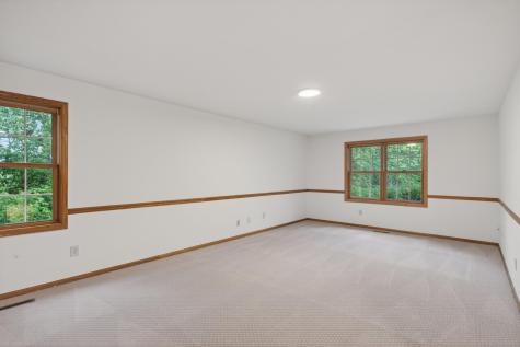 14748 Oak Run Lane Burnsville MN 55306