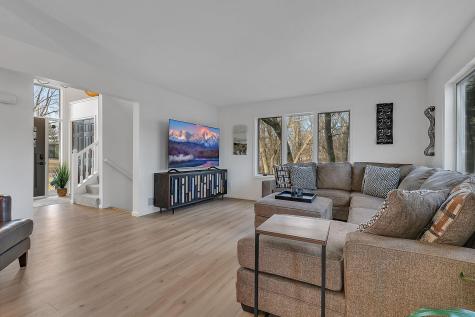 1907 Meadowrose Boulevard Saint Cloud MN 56301