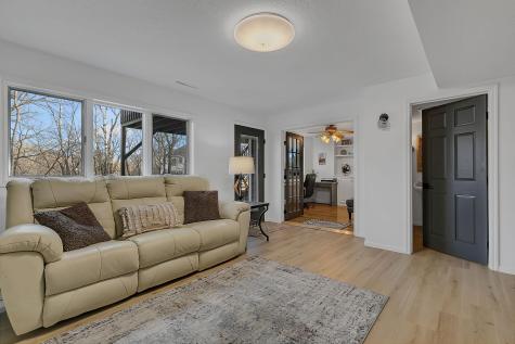 1907 Meadowrose Boulevard Saint Cloud MN 56301
