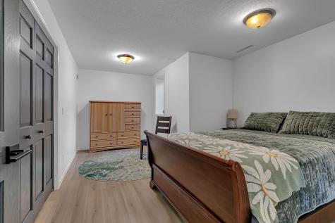 1907 Meadowrose Boulevard Saint Cloud MN 56301