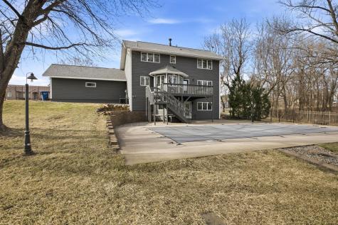 1907 Meadowrose Boulevard Saint Cloud MN 56301
