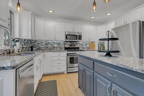 1907 Meadowrose Boulevard Saint Cloud MN 56301