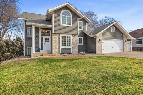 1907 Meadowrose Boulevard Saint Cloud MN 56301