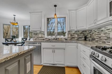 1907 Meadowrose Boulevard Saint Cloud MN 56301