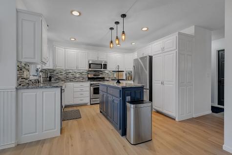 1907 Meadowrose Boulevard Saint Cloud MN 56301