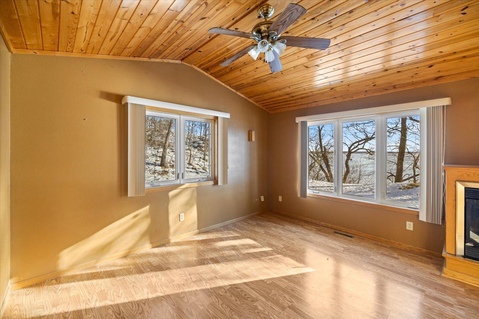 5023 W Lake Mary Drive SW Alexandria MN 56308