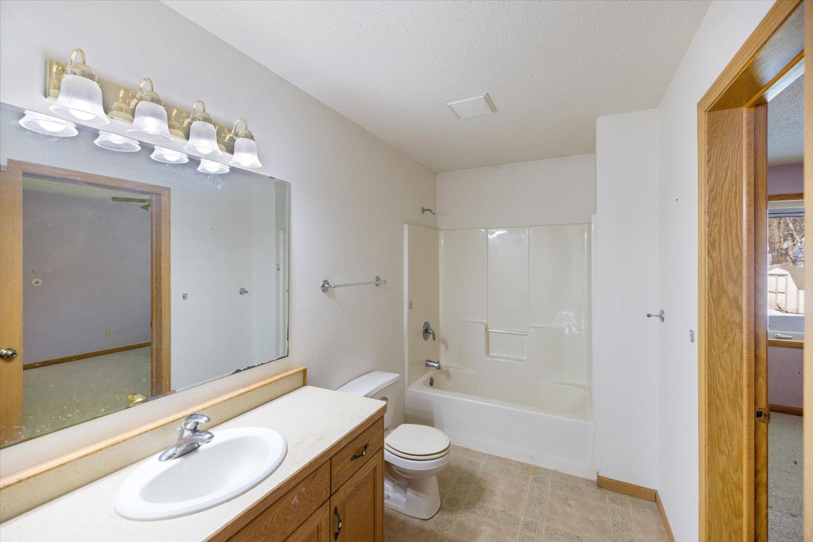 5023 W Lake Mary Drive SW Alexandria MN 56308