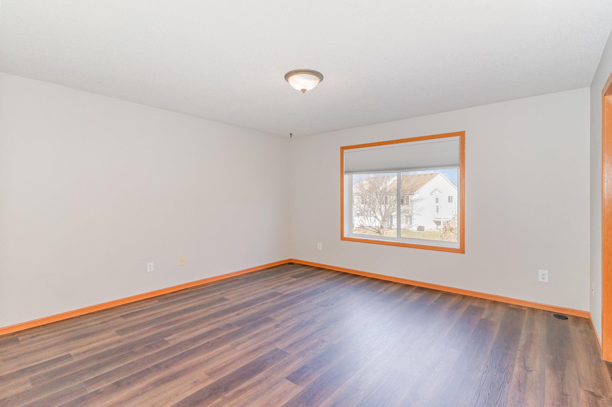 15684 Finewood Court Apple Valley MN 55124