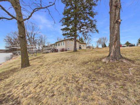 18291 Emerson Trail Burtrum MN 56318