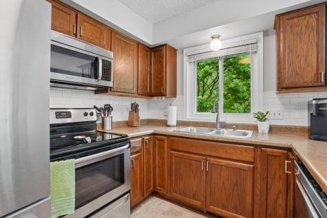 9040 Magnolia Lane N Maple Grove MN 55369