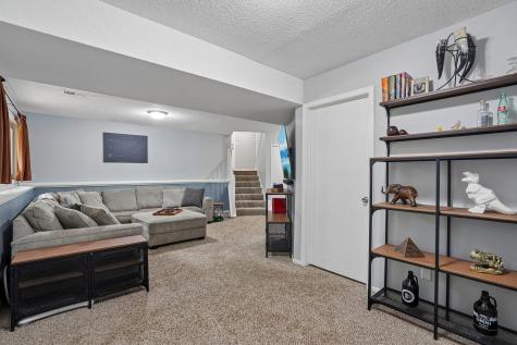 9040 Magnolia Lane N Maple Grove MN 55369