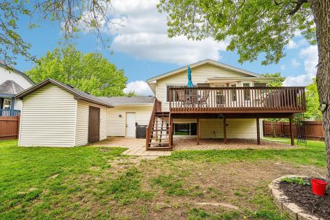 9040 Magnolia Lane N Maple Grove MN 55369