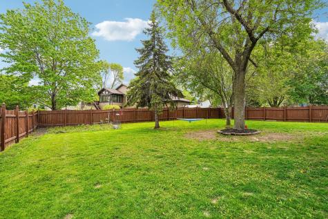9040 Magnolia Lane N Maple Grove MN 55369