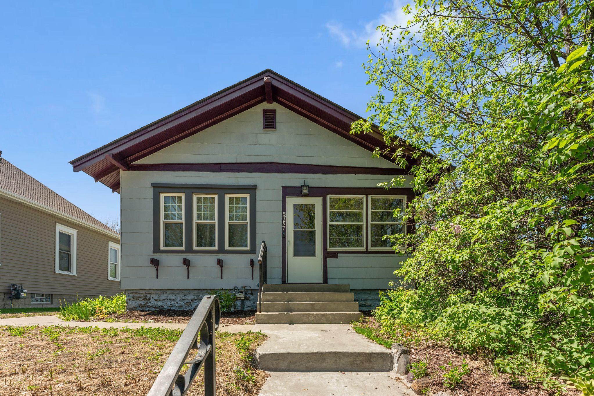 3757 Dupont Avenue N Minneapolis MN 55412