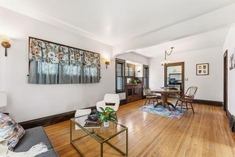 3757 Dupont Avenue N Minneapolis MN 55412