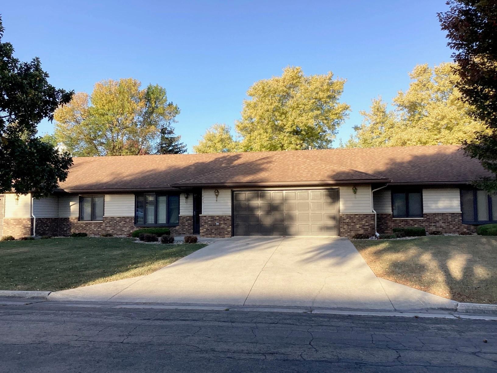 1823 Lakewood Avenue Albert Lea MN 56007