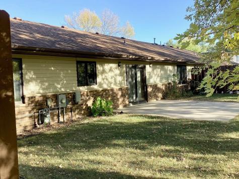 1823 Lakewood Avenue Albert Lea MN 56007