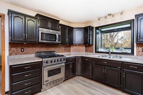 3126 37 1/2 Avenue S Fargo ND 58104