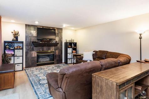 3126 37 1/2 Avenue S Fargo ND 58104