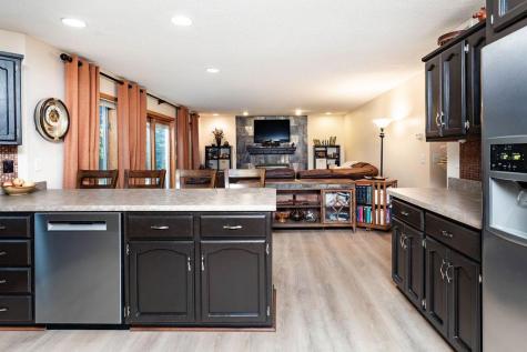 3126 37 1/2 Avenue S Fargo ND 58104