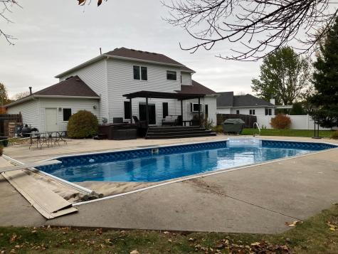 3126 37 1/2 Avenue S Fargo ND 58104