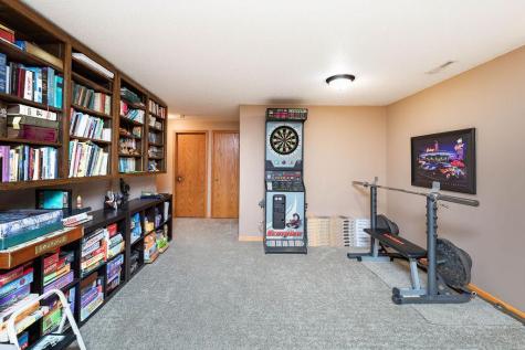 3126 37 1/2 Avenue S Fargo ND 58104