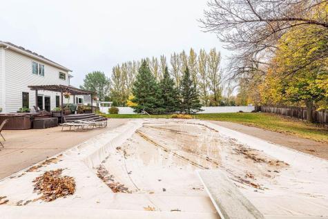 3126 37 1/2 Avenue S Fargo ND 58104