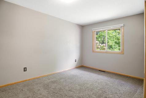 6040 111th Avenue N Champlin MN 55316