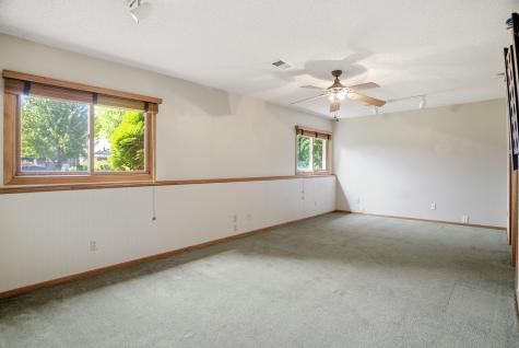 6040 111th Avenue N Champlin MN 55316