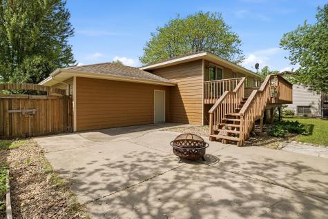 6040 111th Avenue N Champlin MN 55316