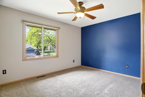 6040 111th Avenue N Champlin MN 55316