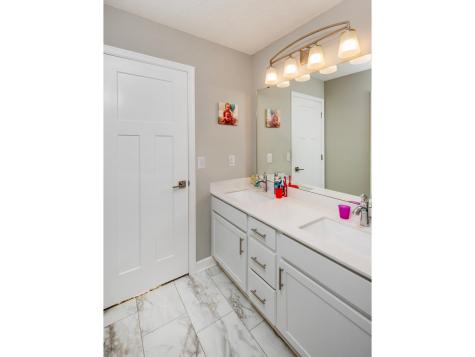 6380 Apple Court Inver Grove Heights MN 55077