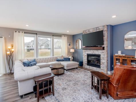 6380 Apple Court Inver Grove Heights MN 55077