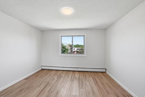 14630 Garrett Avenue Apple Valley MN 55124