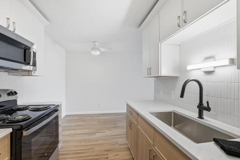 14630 Garrett Avenue Apple Valley MN 55124