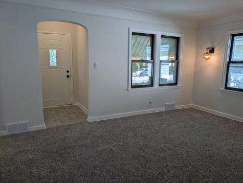 1111 Maryland Avenue E Saint Paul MN 55106