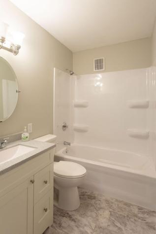 1806 10th Avenue N Moorhead MN 56560