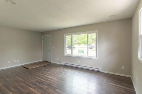 1806 10th Avenue N Moorhead MN 56560