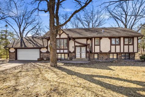 1726 Woodland Road Saint Cloud MN 56304